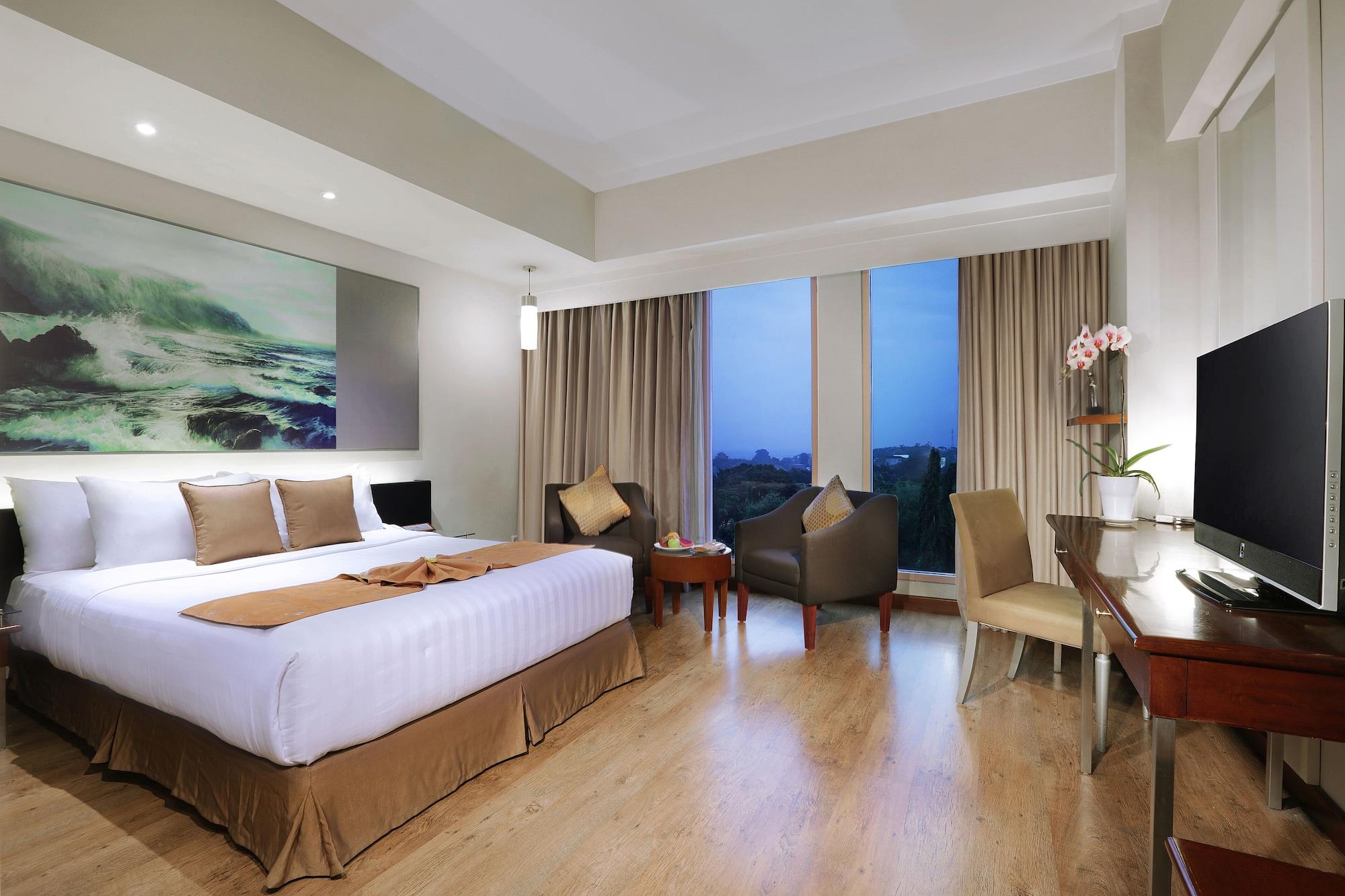 Grand Candi Hotel Семаранг Екстериор снимка
