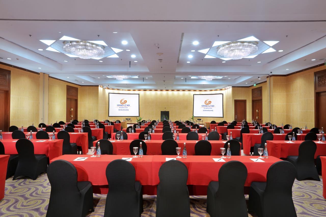 Grand Candi Hotel Семаранг Екстериор снимка